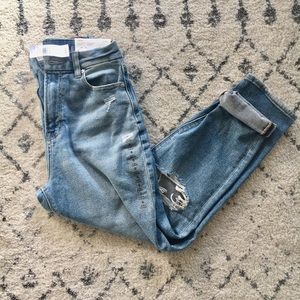 American eagle Mom jeans